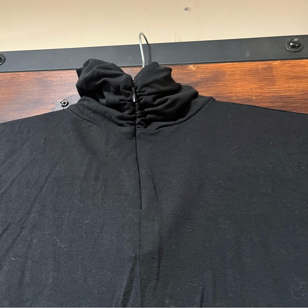 Casual Corner stretch black turtleneck - Picture 4 of 6